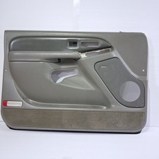✅️03-07 YUKON TAHOE SILVERADO  SIERRA DRIVER SIDE door panel Card 2 TONE  picture