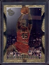 MICHAEL JORDAN 1994-95 Topps Embossed #121 Golden Idols Parallel Chicago Bulls picture