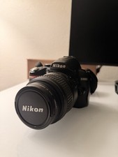 Nikon D D3000 10.2MP 18-55mm DX VR Nikkor Digital SLR Camera TESTED WORKS picture