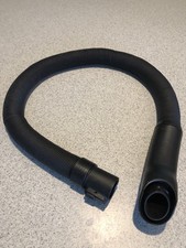 2017-2020 Chrysler Pacifica Stow N Vac Hose picture