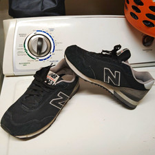 New Balance 515 Men’s 8.5 Black Gray Low Top picture
