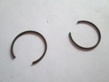 NOS OEM Yamaha 93450-17044-00 Circlips Qty 2 picture