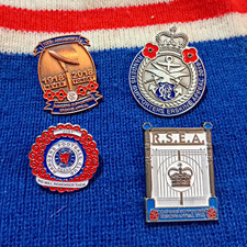 GLASGOW RANGERS FC SET OF 4 ERSKINE APPEAL PIN BADGES  picture