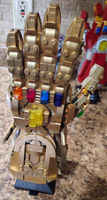 LEGO Marvel Thanos' Gauntlet 76191 Set, 590 pcs, 18+, Brick Separator picture