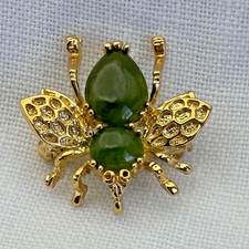 Vintage Bumble Bee Brooch Pendant Green Jade Mei Alaska Gold Tone  #3 picture