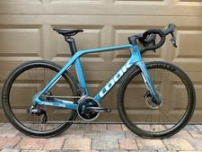 LOOK 795 Blade RS Carbon Road Bike, Size 51cm, SRAM AXS 12s, Reynolds A41 Disc picture