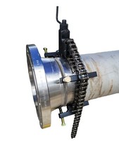 Pipe fitting alignment clamp 24
