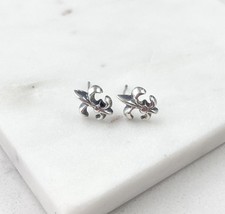 Vintage 925 Sterling Silver Fleur De Lis Stud Earrings  picture