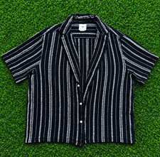 H&M Men's Black/White Striped Short Sleeve Spread Collar Button-Up Shirt M picture