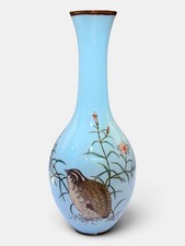 A LARGE JAPANESE CLOISONNÉ ENAMEL VASE IN THE MANNER OF NAMIKAWA SŌSUKE picture