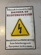 Tilbury and Southend Railway London Railway Cast Iron Warning Sign Plaque picture