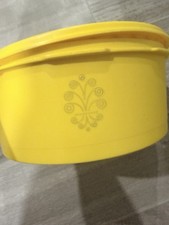 Vintage Yellow Tupperware Servalier Bowl 1204-8 and 1205-10 picture