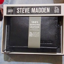 NWT Steve Madden Men’s Black Leather RFID Passcase Wallet - MSRP $40 #S2B206 picture