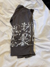 PrAna women’s hoodie size medium with floral embroidery picture