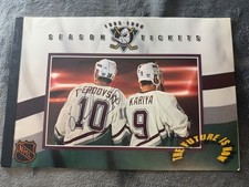 1995-96 Mighty Ducks Season Tickets Oleg Tverdovsky Signed? Paul Kariya Vintage picture