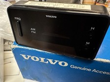 NOS 240 260 Volvo Digital Clock AM-FM Radio Display 1975 1984 1129249-7 picture