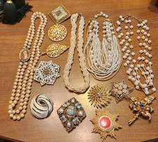 Vintage Jewelry Lot - Gold Tone Necklaces And Brooches- Sarah Coventry- MORE  picture
