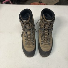 Lowa Tibet GTX Size 12-13 - Mens  picture