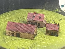 1/285 or 6mm Painted Farm with Large Barn and Out Building picture