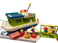 Vintage Fisher Price 985 Happy Houseboat 1972 About Complete S8544 little people picture