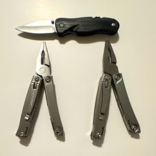 Leatherman sidekicks Steel Multi-Tool Pocket Clip 4in Closed. Also a knife. picture