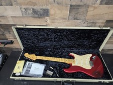 2006 Fender Eric Johnson Natural Relic Stratocaster .USA Candy Apple Red W/Ohsc picture