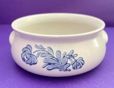 Vintage Pfaltzgraff Yorktown 2Qt Round Casserole No Lid Excellent Condition SALE picture