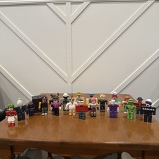 R0BL0X Action Figures Large Mix Lot Characters No Codes + Interchangeable Pieces picture