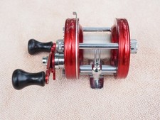 Vintage Abu Garcia Ambassadeur 5000 Red Fishing Reel very clean picture