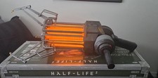 Half-Life 2 Gravity Gun Zero Point Energy Field Manipulator Replica 2013 NECA picture