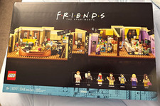 LEGO Icons FRIENDS The Friends Apartments 10292 Complete Set 2048 pcs 18+ Box picture