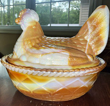 Vintage Westmoreland for Jennings Red Barn Carmel Carnival Slag Hen on Nest picture