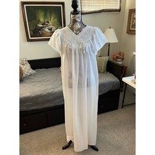 Vintage Donna Richard Nightgown - Soft Sleepwear picture