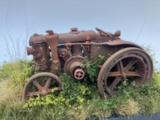 Weathered Universal Hobbies 1/43 O Gauge 1934 Landini Tractor Barn Find picture