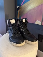Dolce And Gabbana Sneakers picture