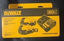 DCB205-2C  Dewalt 20V MAX (2) 5.0 Ah Lithium-Ion Battery With Charger. Brand new picture