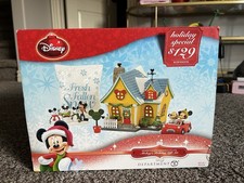 2015 Department 56 Mickey’s Merry Christmas Village Holiday Gift Set of 5 READ picture