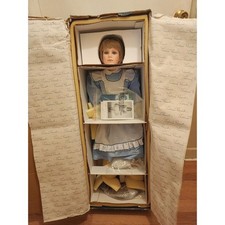 MasterPiece Gallery Alice Limited Edition Artist Doll by Thelma Resch Porcelain picture