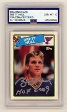 Brett Hull 1988-89 Topps 66 Signed Rookie RC w/ HOF 2009 Inscription PSA 10 Auto picture