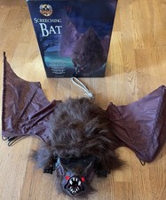 SPIRIT HALLOWEEN 2017 Animatronic Prop SCREECHING BAT picture
