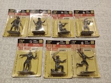 Vintage 1960's True Life Men of the West Lone Wolf Diecast Indian Figure LOT picture