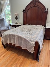 Antique Ecru/Ivory French Tambour Lace Bed Cover, Full Bed picture