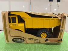 Tonka Mighty Tonka No 3900 Dump Truck Yellow/Black W/Original Box 1960's - Read picture