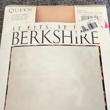 Berkshire Women’s Ultra Sheer Control Top Pantyhose Sandalfoot Salmon Q 4411 picture