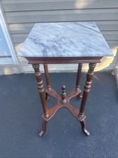 VTG 1970s American French Country Mahogany? Wood 29” HPedestal Side Marble Table picture