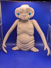 Vintage E.T. Extra Terrestrial Figure 1982 Universal City Studios. USA MADE  picture