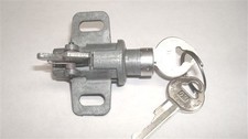 NOS Console Lock Housing & Lock & GM Keys Chevy Chevrolet Impala SS 1962 ONLY  picture