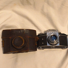 Exakta Exakta II 35mm Film Camera w/ Xenon 5cm f/2 Lens & Case, Black/Silver picture