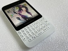 BlackBerry Q5 8GB Unlocked 4G LTE QWERTY Keyboard Classic Phone Excellent picture