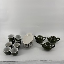 hall pottery vintage Teapot Set 8 Cups , 6 Plates , And 3 Teapots  EUC picture